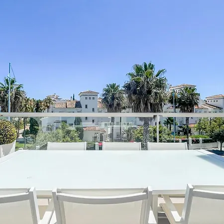 Beachfront Luxury Rooftop Penthouse Wifi Pools Grill I O Nac Paddle Apartment Marbella