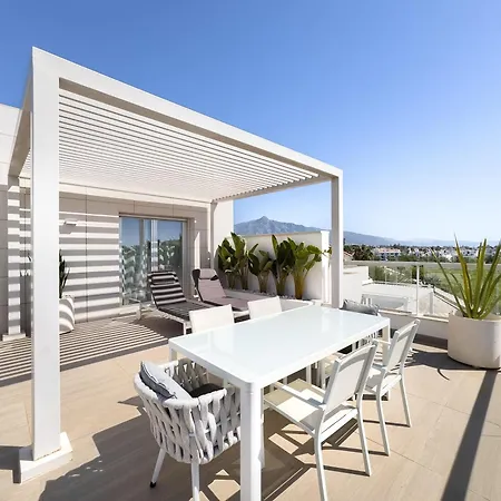 Apartment Beachfront Luxury Rooftop Penthouse Wifi Pools Grill I O Nac Paddle