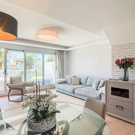Beachfront Luxury Rooftop Penthouse Wifi Pools Grill I O Nac Paddle Marbella