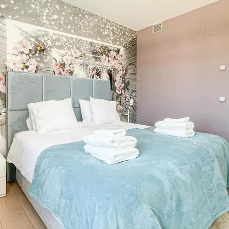 Beachfront Luxury Rooftop Penthouse Wifi Pools Grill I O Nac Paddle Marbella